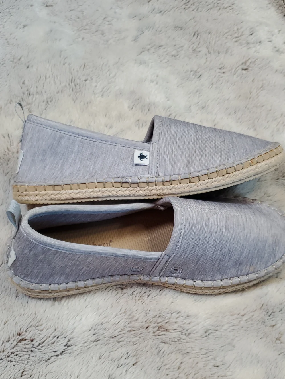 Simply Southern Heather Gray Slip-On Espadrilles W/ A Rope Midsole. 6
